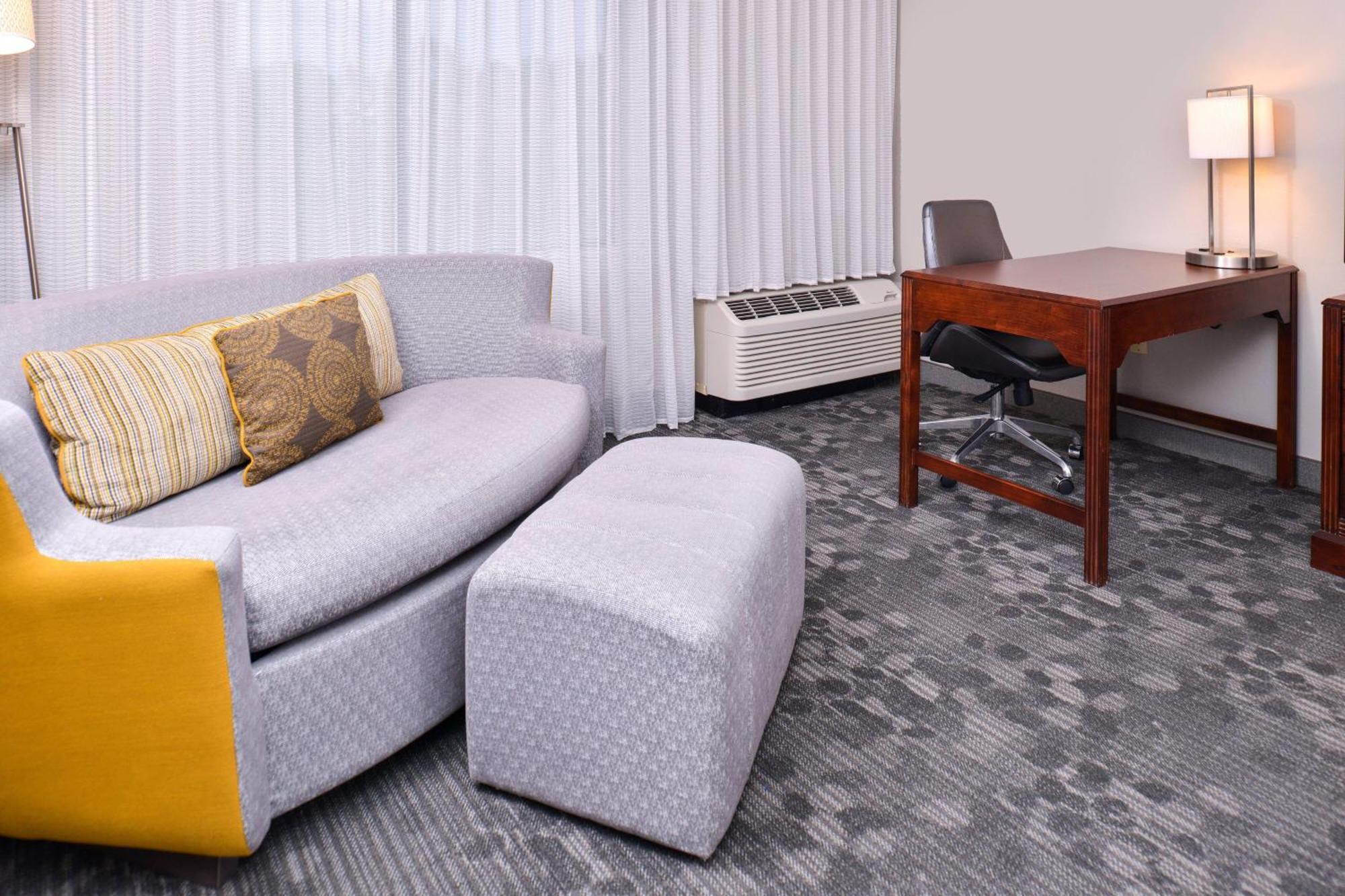 Hotel Courtyard By Marriott Decatur Extérieur photo
